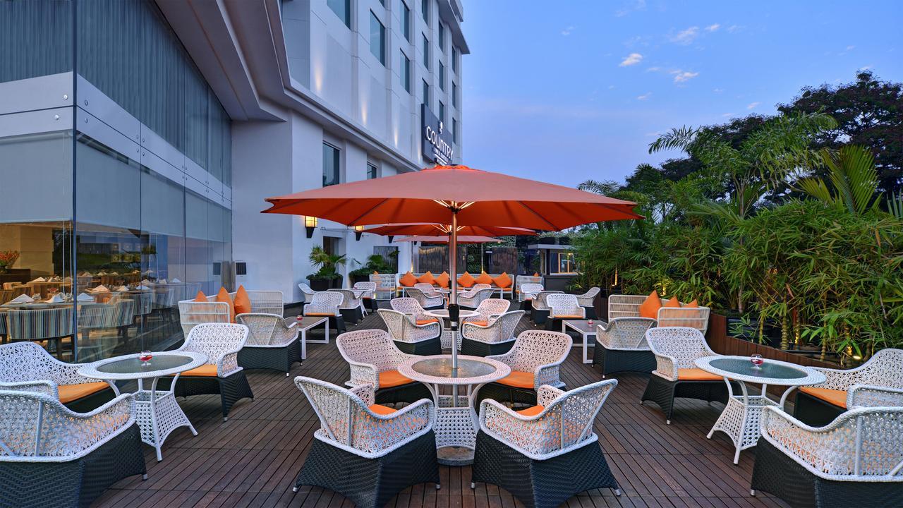 Country Inns & Suites By Radisson Manipal Eksteriør billede