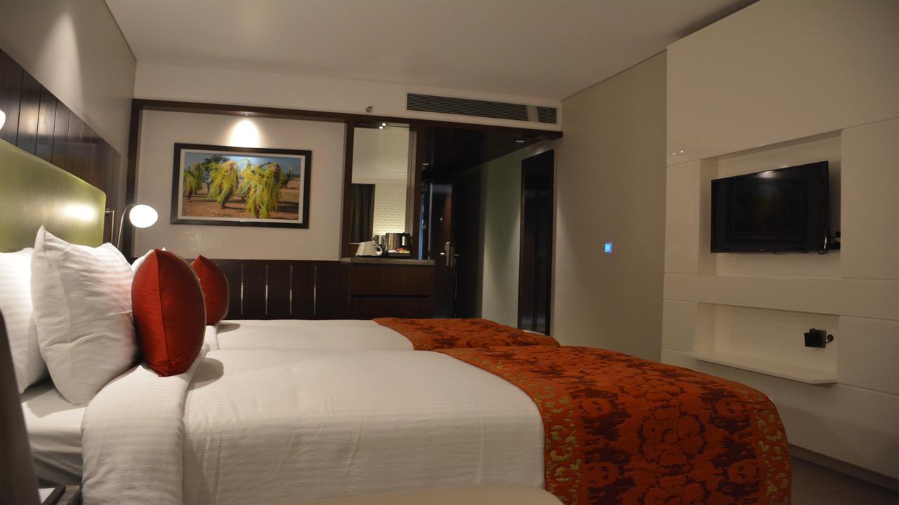 Country Inns & Suites By Radisson Manipal Eksteriør billede