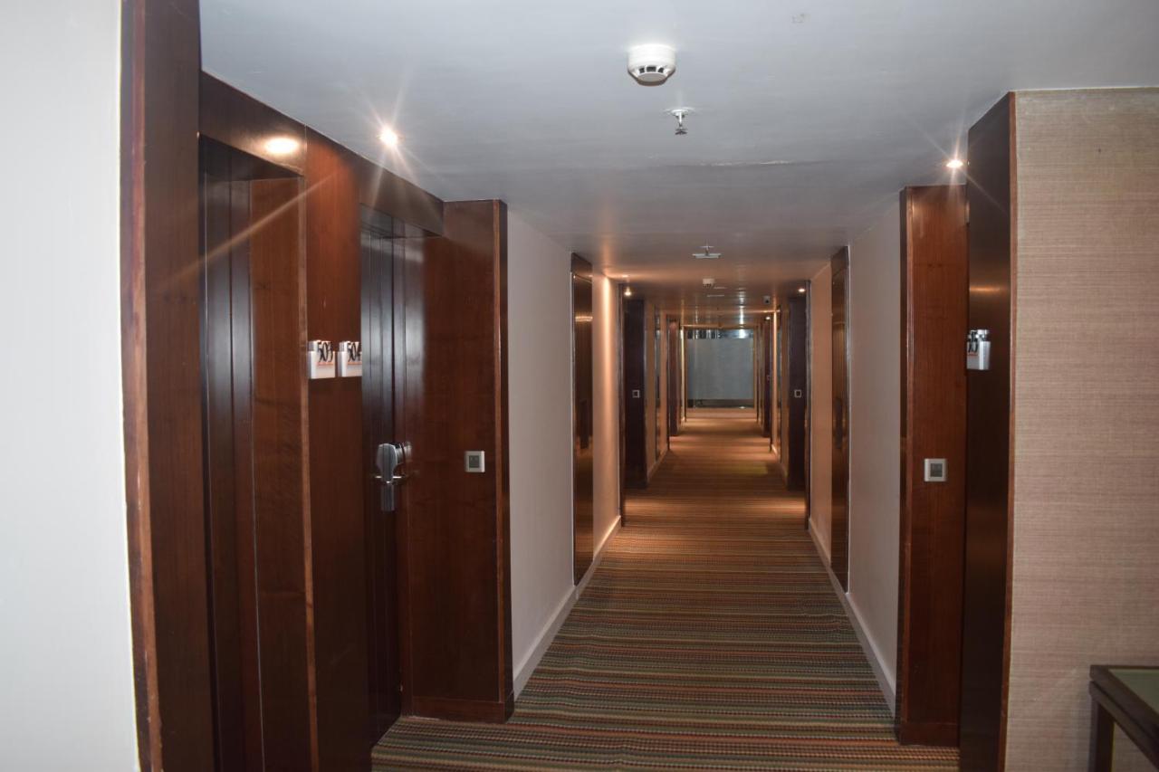 Country Inns & Suites By Radisson Manipal Eksteriør billede
